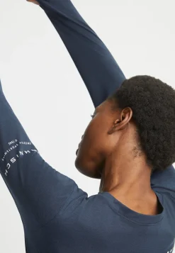 Clara Relaxed Long Sleeve,<Röhnisch Online