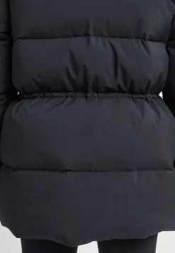Nellie Jacket,<Röhnisch Online