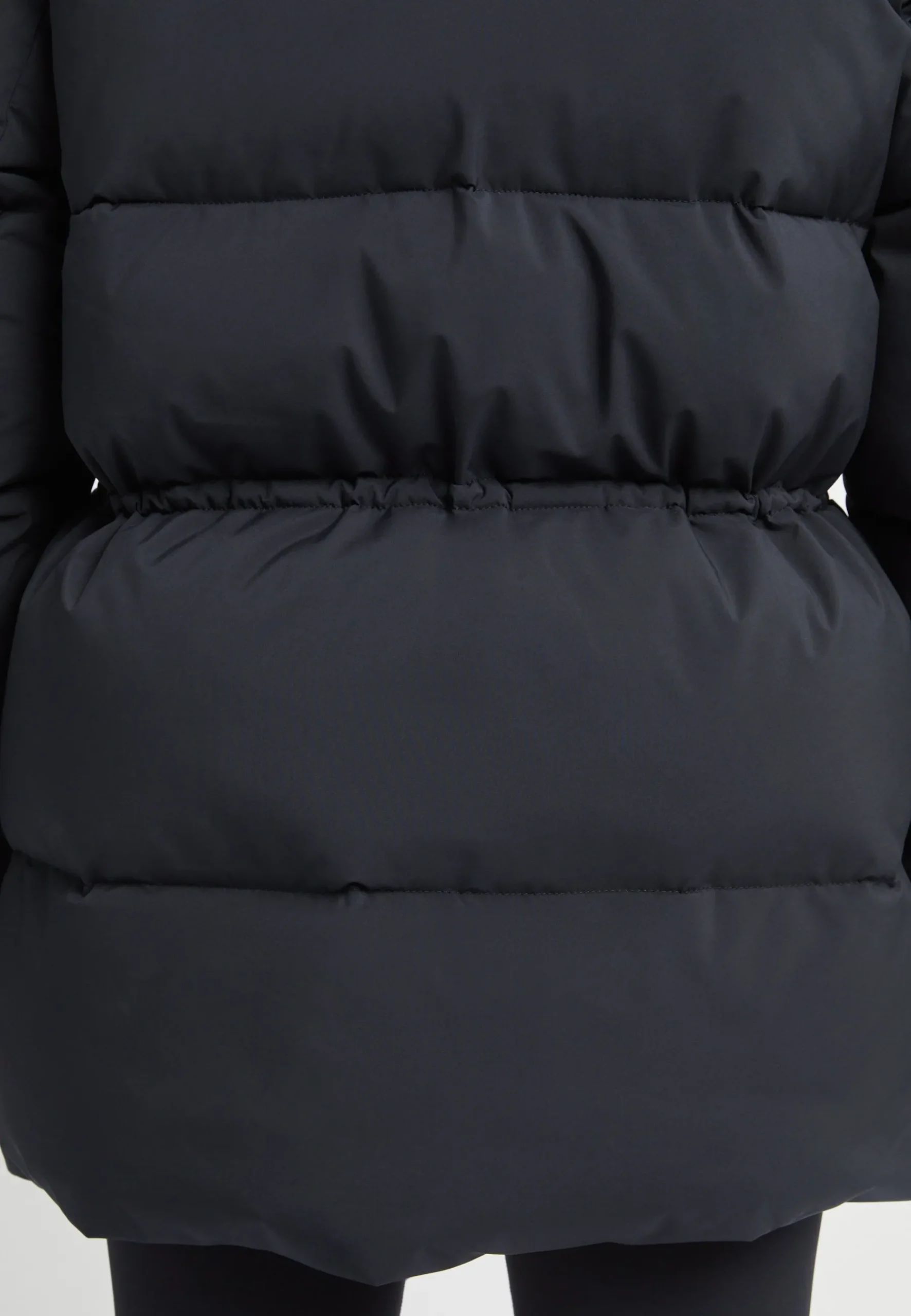 Nellie Jacket,<Röhnisch Online